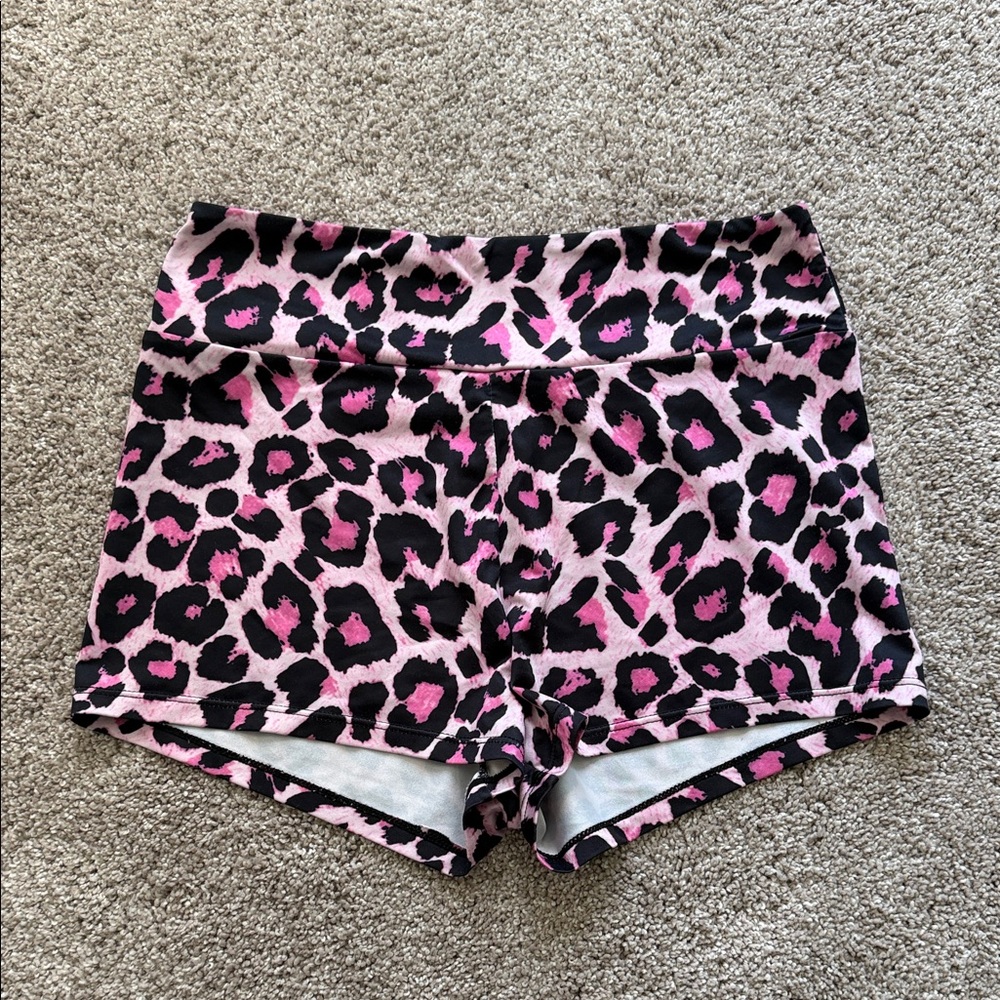 Shein Pink Leopard Print Women's Shorts